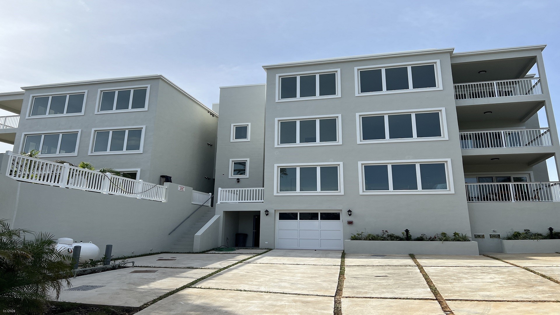 #301 Miramar